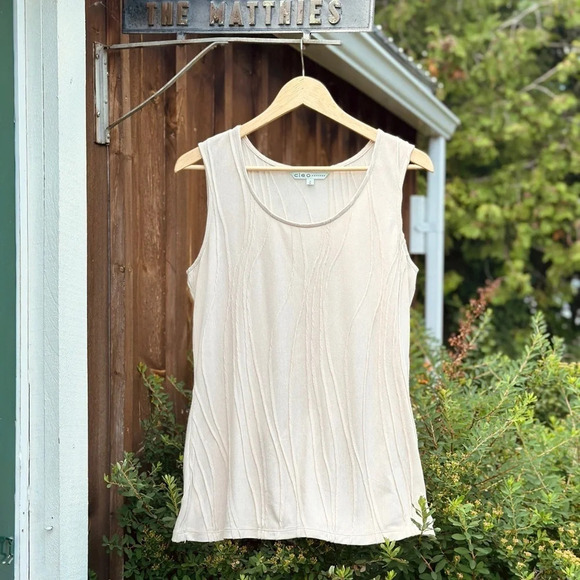cleo Tops - Cleo Petites tank - cream - seamed  pattern detail - M